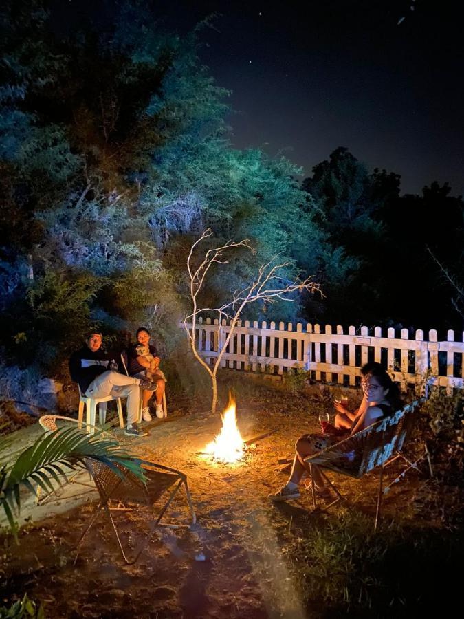 Luchy'S Country House Hostel Ика Екстериор снимка