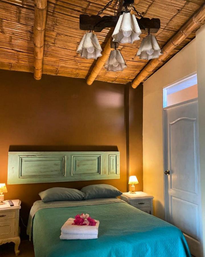 Luchy'S Country House Hostel Ика Екстериор снимка