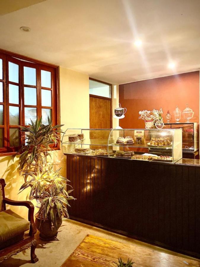 Luchy'S Country House Hostel Ика Екстериор снимка